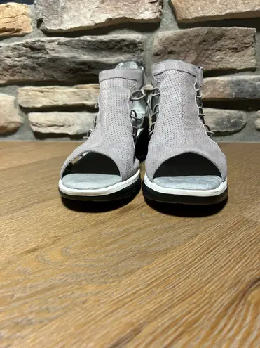 Jambu Size 8 wedge heel sandals, sandals