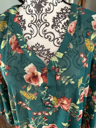 Ember size XL green floral blouse - top