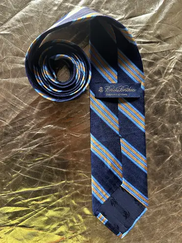 Brooks Brothers Vintage Silk Tie Blue And Gold Striped 58 inches