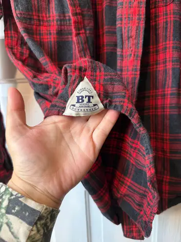 Boston Traders Vintage Luxury Red and Black Plaid Flannel Size S