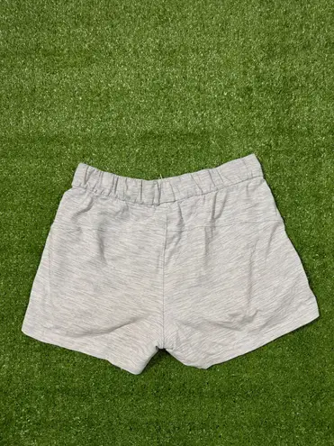 Lululemon On The Fly Short 2.5”