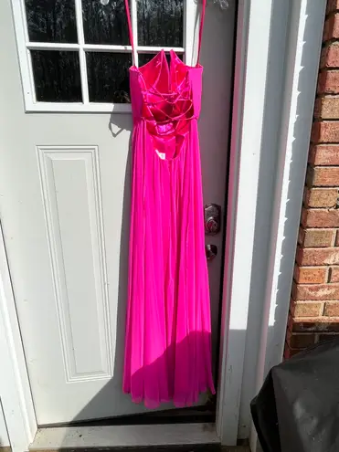 Faviana Pink prom dress