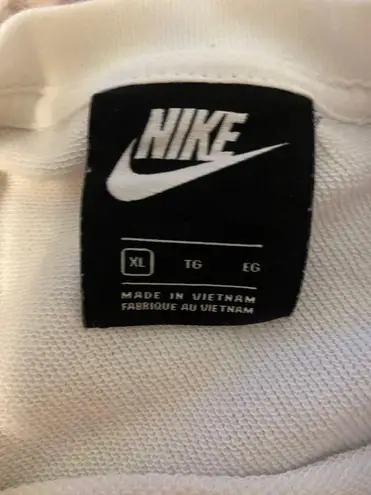 Nike Sweatshirt