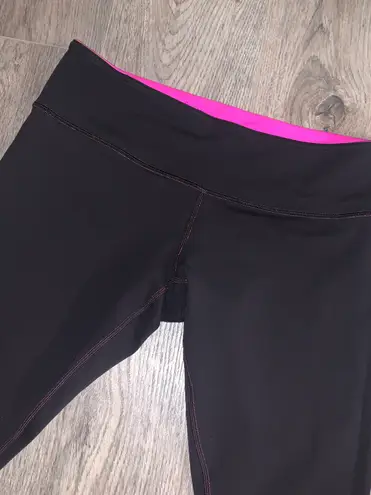 Lululemon Reversible Wunder Under Crop Leggings Pink/Black Size 10