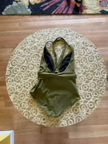 Tigerlily NEW Olive One-Piece. Small