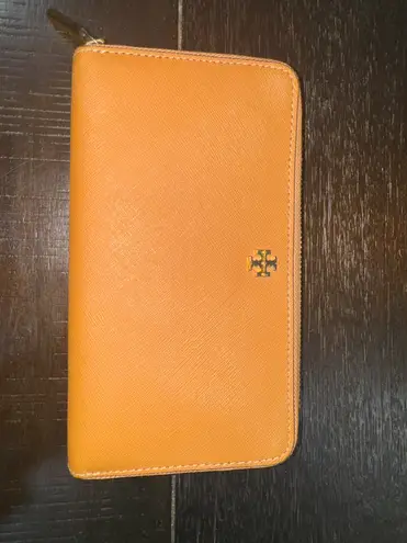 Tory Burch Continental Wallet