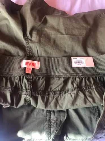 Evri shorts Green Size 20 plus 14 61 Off Retail New With Tags From Jen