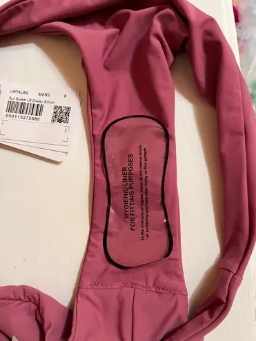 Lululemon NWT  Sun Soaker Cheeky Low Rise Bottom in Moss Rose