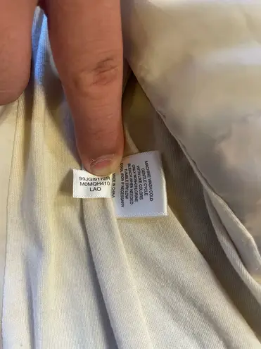 Andrew Marc  New York Snakeskin Puffer Vest Women's Size XS.   materia is nylon 100% shell, lining and fill polyester. Pre-Owned. Good condition. - Image 8