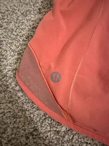 Lululemon Raspberry Cream  Hotty Hot High-Rise Shorts - Image 3