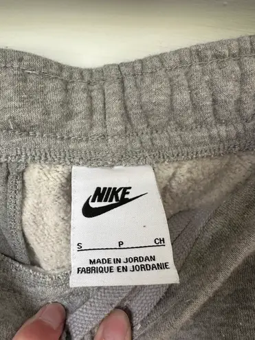 Nike Sweatpants