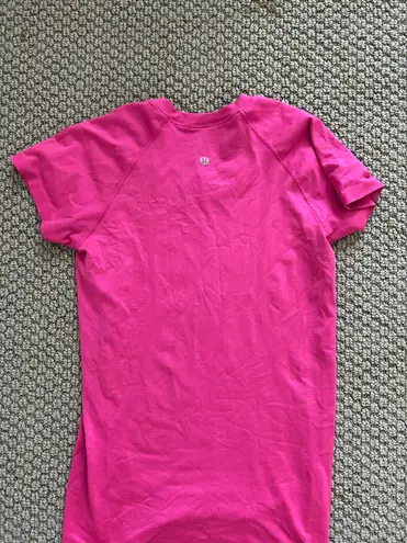 Lululemon Swiftly Tech Short Sleeve Shirt