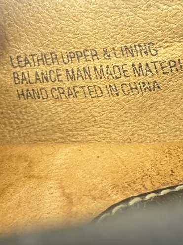 Born Shoes Born Classic Black Leather Loafers Size 9