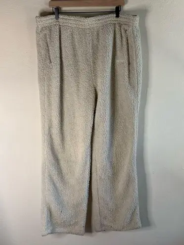 SKIMS Teddy Track Pants in Bone Sherpa Size XL NWT