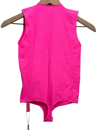 SKIMS ESSENTIALS CREWNECK SEAMLESS BODYSUIT in PINK HIGHLIGHTER NEW S/M