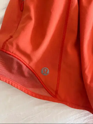 Lululemon Hotty Hot Short 2.5”