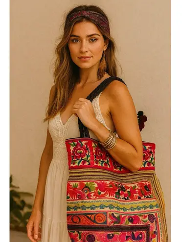 Authentic Vintage Y2K Mexican Floral Embroidered Handmade Shoulder Pom Pom Purse