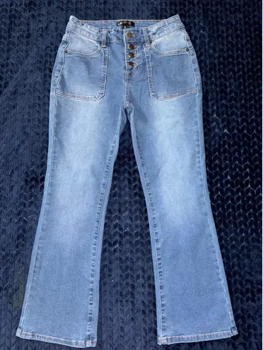 Daily Thread Women's Flare Jeans Front Pockets Button Fly‎ Light Wash Denim Sz 4 Blue - Image 1