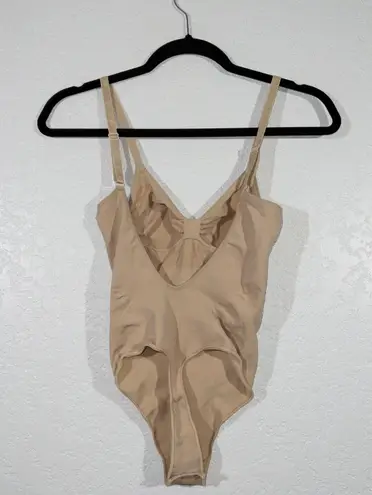 SKIMS New Mica Beige Seamless Sculpt Thong Bodysuit Size Large / XL