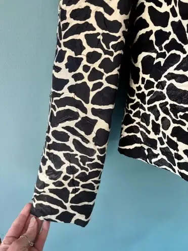 Peck & Peck Collection 14 Black White Zip Abstract Animal Print Bold Statement