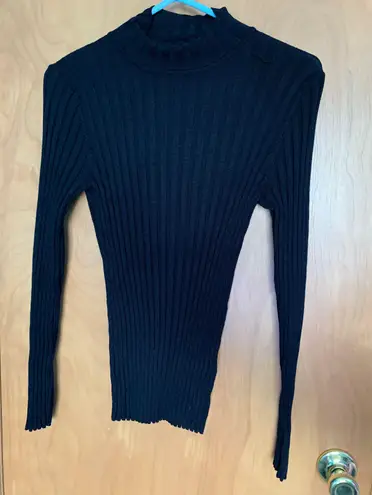 Cable & Gauge Stretch Fit Black Turtleneck thumbnail 1
