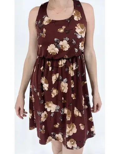 Kaileigh Floral Cross Back Maroon Blouson Dress Size Small