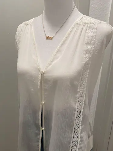 Wild Pearl VTG 90s White Lace & Sheer Button-Up V-Neck Tank Top - M