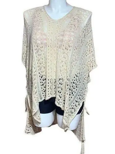 Boutique Womens Lacey Knit Crocheted Pullover Poncho Sweater Coverup Tan OS