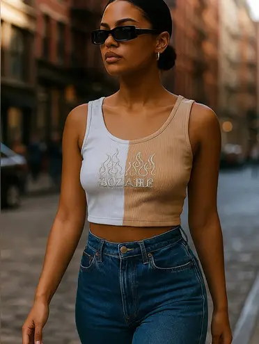 ROZ AVE cropped ribbed two tone tanktop with front embroidery, stretchy, sz M White Size M