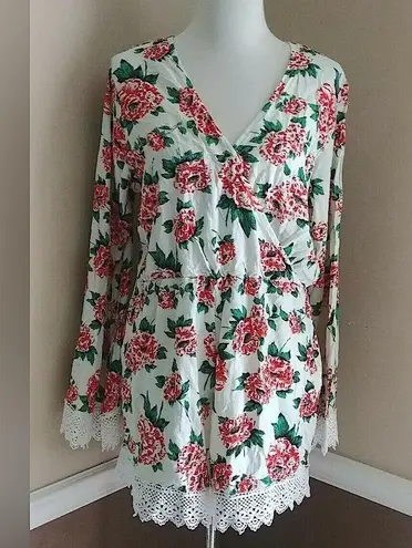 Motel Ivory Floral With Lace Trim Long Bell Sleeve Modcloth Shorts Romper by XL