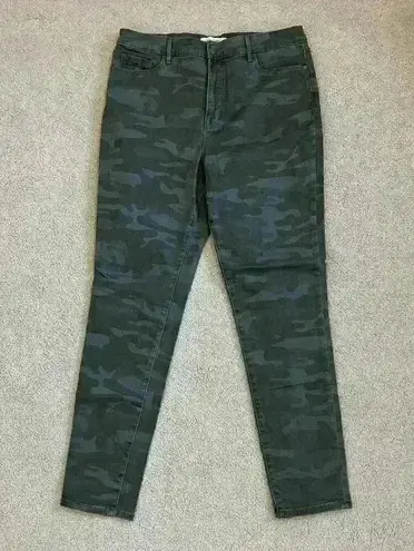 Social Standard by Sanctuary Jeans High Rise Skinny Cotton Camo Green Size 12/31
