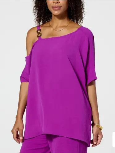 Nina Leonard Nina Leonard Off-Shoulder Wave Textured Tunic