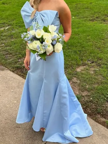 Mac Duggal Blue Strapless Bow Mermaid Gown