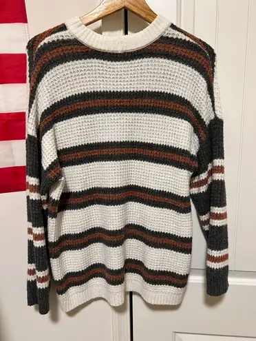 American Eagle Outfitters Sweater