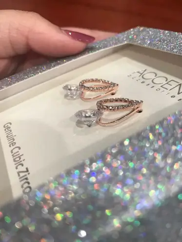 Accent Accessories Accent - Sparkly Tear Drop Earrings - NIB