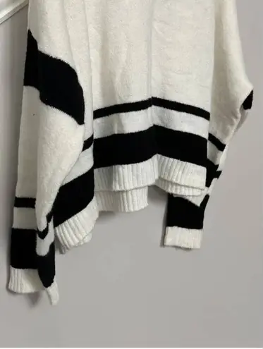 Ashley Stewart Ivory/combo Hooded Women’s Sweater NWT