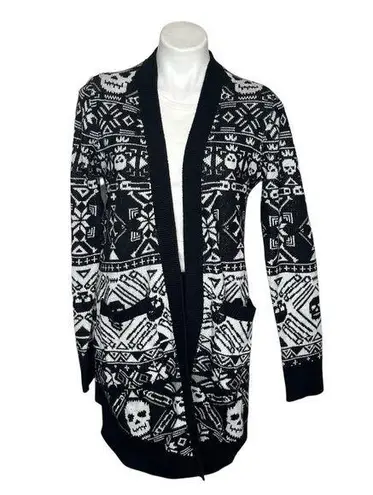 SOCIAL COLLISION Black White Patterned Long Sweater Skulls Womens Size Medium