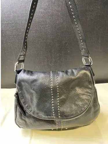 B Makowsky Women's Black Pebble Leather Pick Stitch Shoulder Bag/ Purse SKU 6012
