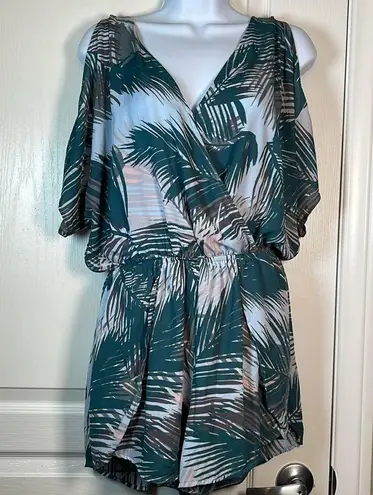 ASTR  Green Palm Print Cold Shoulder Elastic Waist Surplice Romper Small #1312-AZ