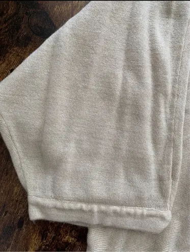 New York And Company | ladies sweater. Size: XL