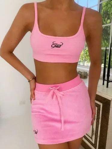 I am gia Pink  Skirt 