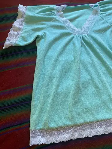 American Vintage VTG 70’s Terrycloth Aqua with white Lace trim Bohemian top! OSFM.