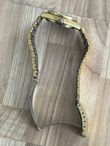 Seiko  SQ Ladies Watch Vintage Gold Plated Bracelet Gold Dial Day Date Windows