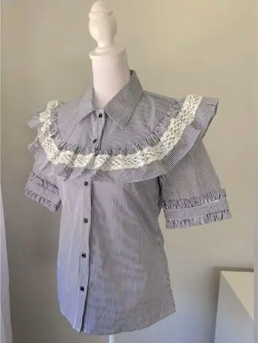 NWT! Deco F/S Sz S Super Cute Button Down Top Shirt Pinstripes & Lace! Blue