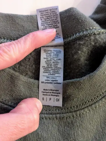 Book Mushroom Olive Green Embroidered Crewneck Womens Sweatshirt Size Small Fall