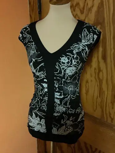 Vtg Y2K black floral sexy top