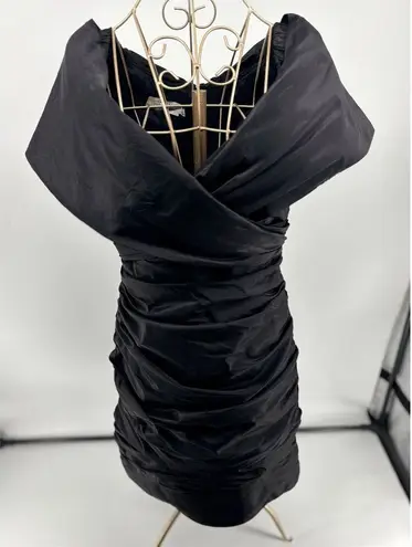 Teri Jon for Rickie Freeman Black Crinkle Taffeta Dress Size 6 Vintage