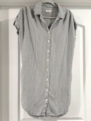 Thread & Supply Striped Button