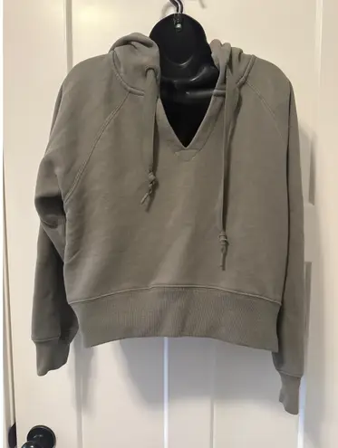 Ultra Flirt Ultra Flirt V-Neck Hoodie Cropped Pullover Sweatshirt Casual Athleisure M