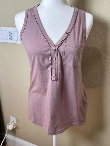 NWT Emery Rose Boutique Button Placard Blush Tank Top